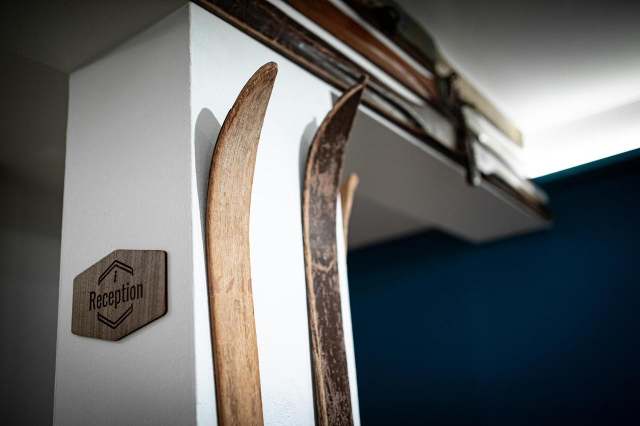 Roomie Alps Design Hostel Kitzbuhel Bagian luar foto